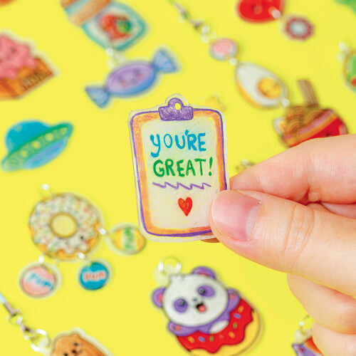 Klutz - 23, Color and Shrink. Charms