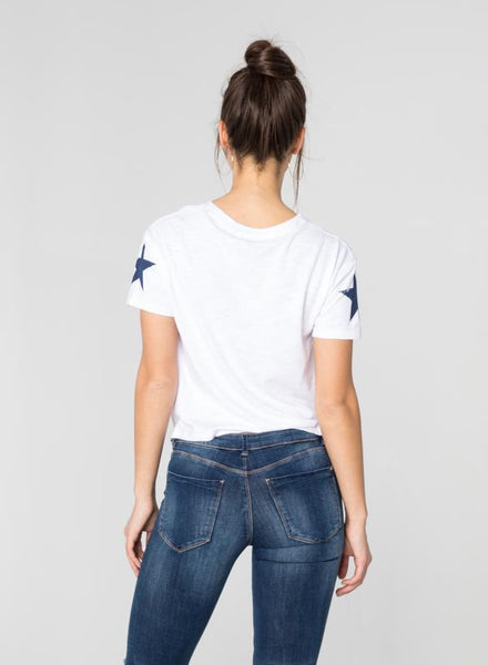 CHRLDR - SLEEVE STAR - CROP KNOT T-SHIRT